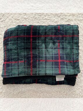 Ardour Blanket Christmas Green Red Fleece